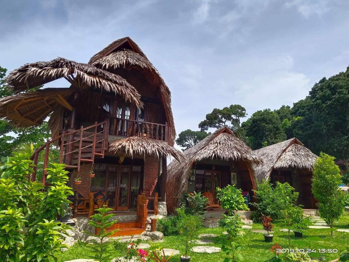 Green Travelodge Bukit Lawang Exterior foto