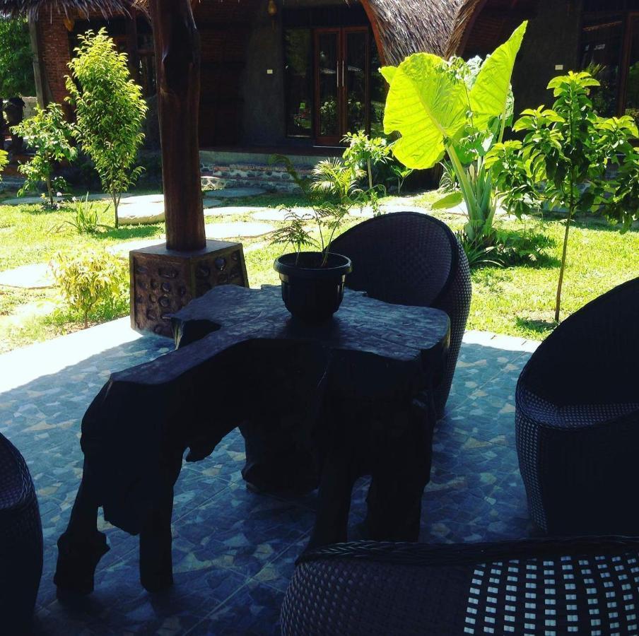 Green Travelodge Bukit Lawang Exterior foto